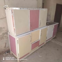 كاونتر للبيع سعره 150 مكانه الدوره 07715992630