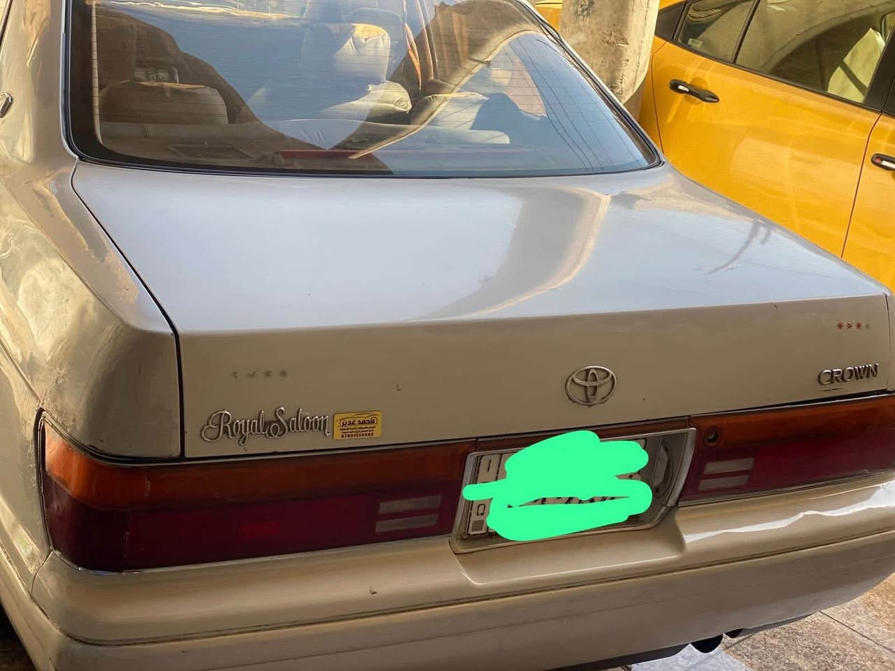 السلام وعليكم ورحمة الله وبركاته بطه للبيع موديل 1993  مكفوله من الكص ونقل الجثه و مكفوله كير ومكينه رقم بغداد انكليزي بسمي  السعر( 58 )وبيها مجال، السيارة تخم تاير ودوشمة جديده مال جناي  مثل ما موضح بالصورة المكان بغداد ***********
