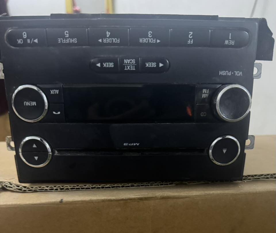 اغراض فورد اكسبدشن
زعانف قمار نيكل 120
سبير بلادي 100
جك مع عدة 50
مراوح مع حاظن كاملات 100
مسجل بلادي 25 
قزان راديتر 20
هوك 25
جوك فور ويل 25
المكان كربلاء 
رقم الهاتف ***********
