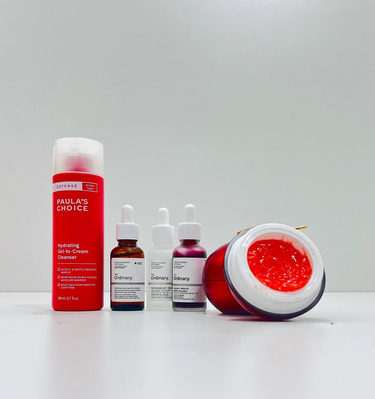 🍒 عرض الكرز الأحمر 🍒
الي تحب تغير بشرتهـا وبسعر مناسب هذا العرض أنقاذ يجننن 🥹✨ تفتيح تبيض نظارة يتكـون من 5 قـطع : 
• غسول باولاز الأحمر للبشرة الجافة او العادية ينظف بعمق يزيل كل الاوساخ والمكياج من بشرتج يخليها ناعمة ومنتعشة!

•بگج سيرومـات اورديناري الثُلاثي الكندي 🇨🇦
١- سيروم النياسيناميـد (الأبيض) لترطيـب عميـق والحصـول على بشرة نضـرة وتلمـع 🥹✨ يستخدم صباحاً ومساءاً وبعدة مرطب 
٢- سيروم الكافييـن لمُحاربة الهالات السوداء والخطـوط تحت العـيون يستخدم ليلاً🤍وبعدة مرطب 
٣- سيروم مُقشر الأحمـاض لتقشير الجلد المـيت وآثار الحـبوب 👎تقـشير عميـق للبـشرة يستخدم مرة ب الاسبوع على بشرة جافة 10 دقايق وينغسل.
• خلطة دم التنين الكورية خالية من الكورتيزون هل كريم يفتح ويبيض البشرة بشكل رهيب استخدامة ليلي!

توجد توصيل لجميع المحافظات العراق 🇮🇶🚚🚕للحجز والاستفسار يرجى التواصل عبر الخاص 📩💌توجد لدينا عروض خاصة وخصومات وهدايا 🎁😍


**إذا كنت صاحب هذا الإعلان وتريد حذفه لأي سبب، رجاءا أرسل رسالة إلى الدعم الفني**