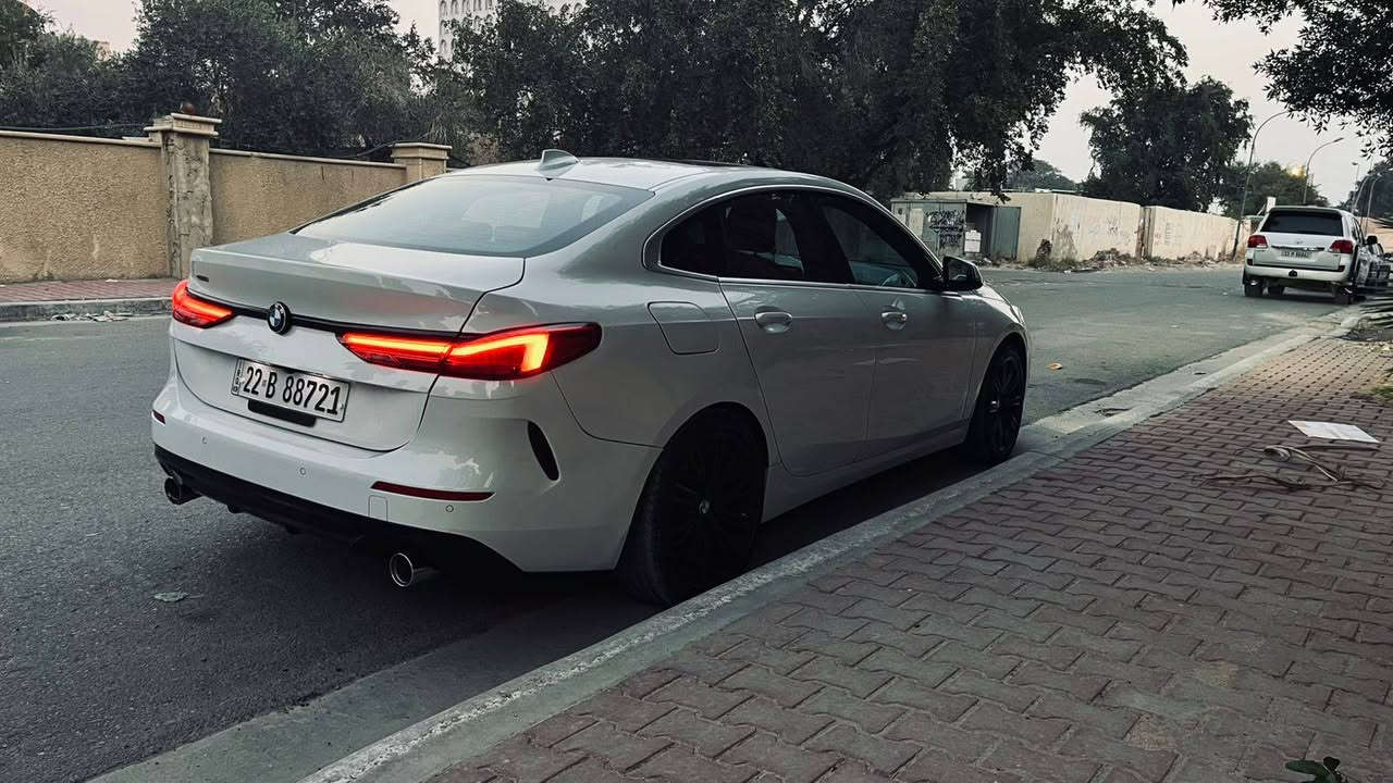 BMW 228i موديل 2021 ماشيه ٧٩٠٠٠ قابل للزياده حادث جاملخ ايمن خلفي والباب مبدل للاستفسار *********** السعر 21000
