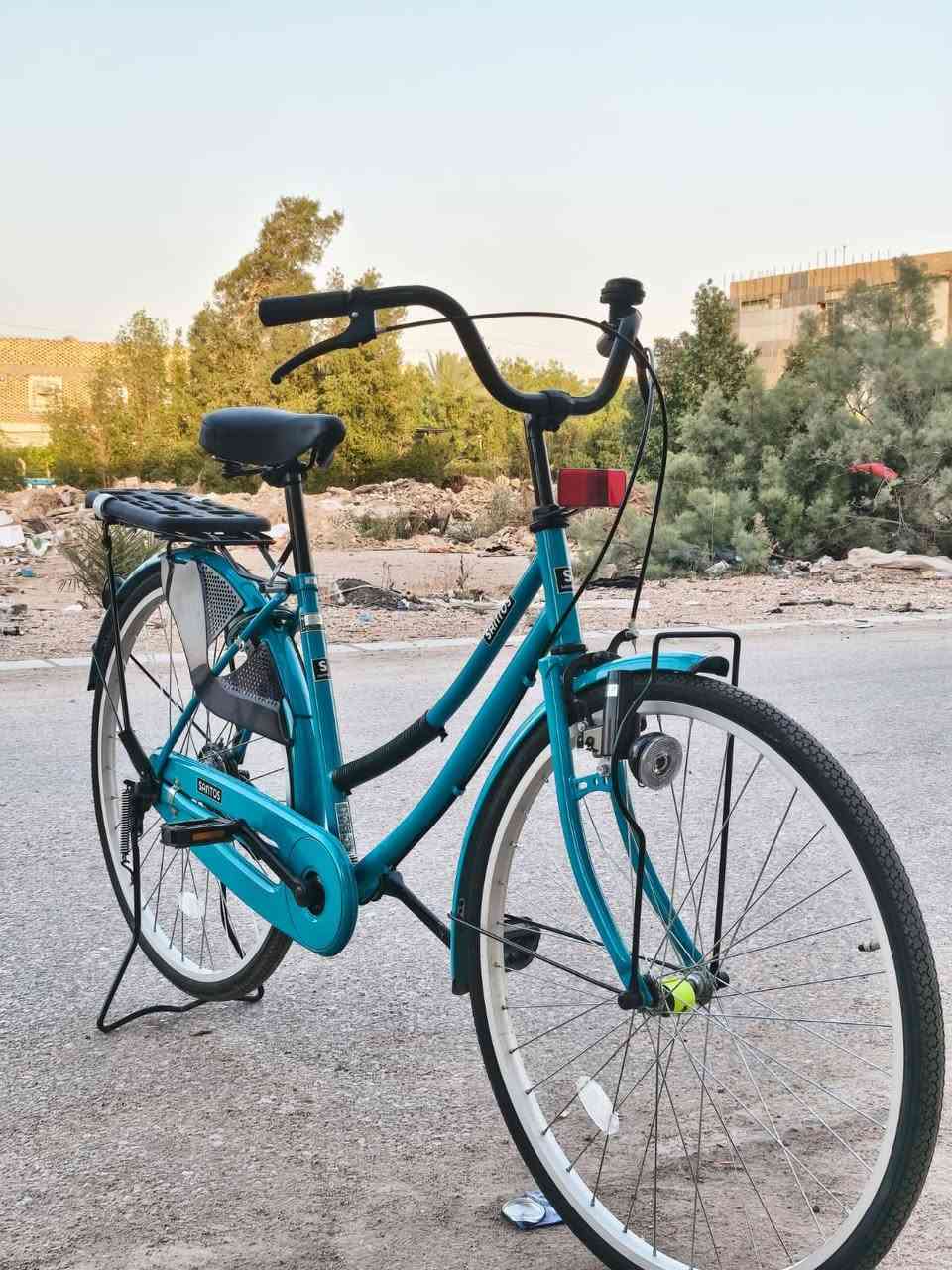 شباب باسكل للبيع موديل 20021 نضيف مابي ضربات تجي بيدك اشوف عنوان النجف حي نصرالمهندسين السعر 160وبي مجال***********
