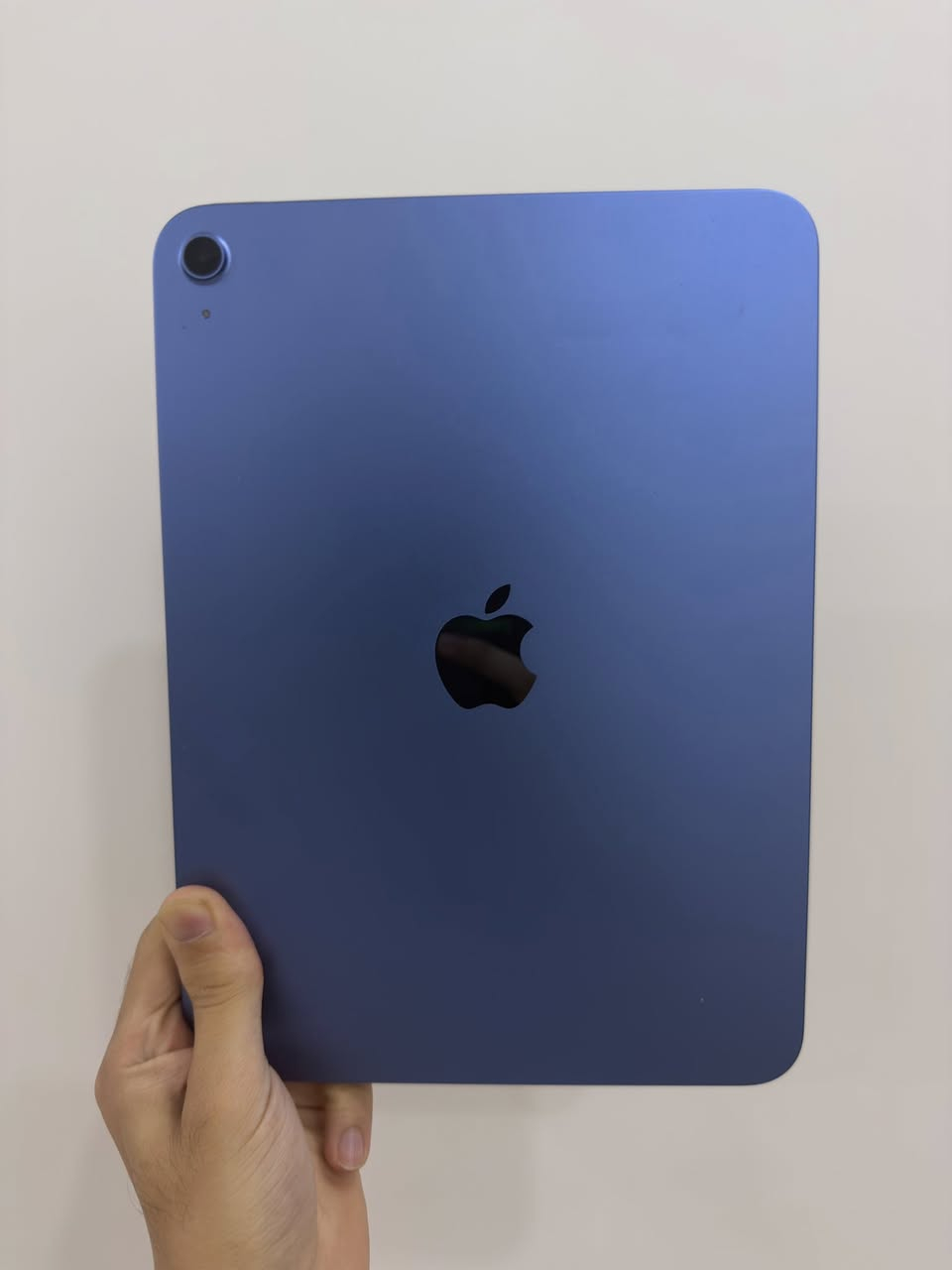 ايباد 11 بايونك A16 ضمان ماستر
الايباد نظيف للدراسة مشحون 55 مرة بطارية 98 
سعرة 480 الف وبيه مجال بسيط ان شاء الله 
مكاني النجف
***********
