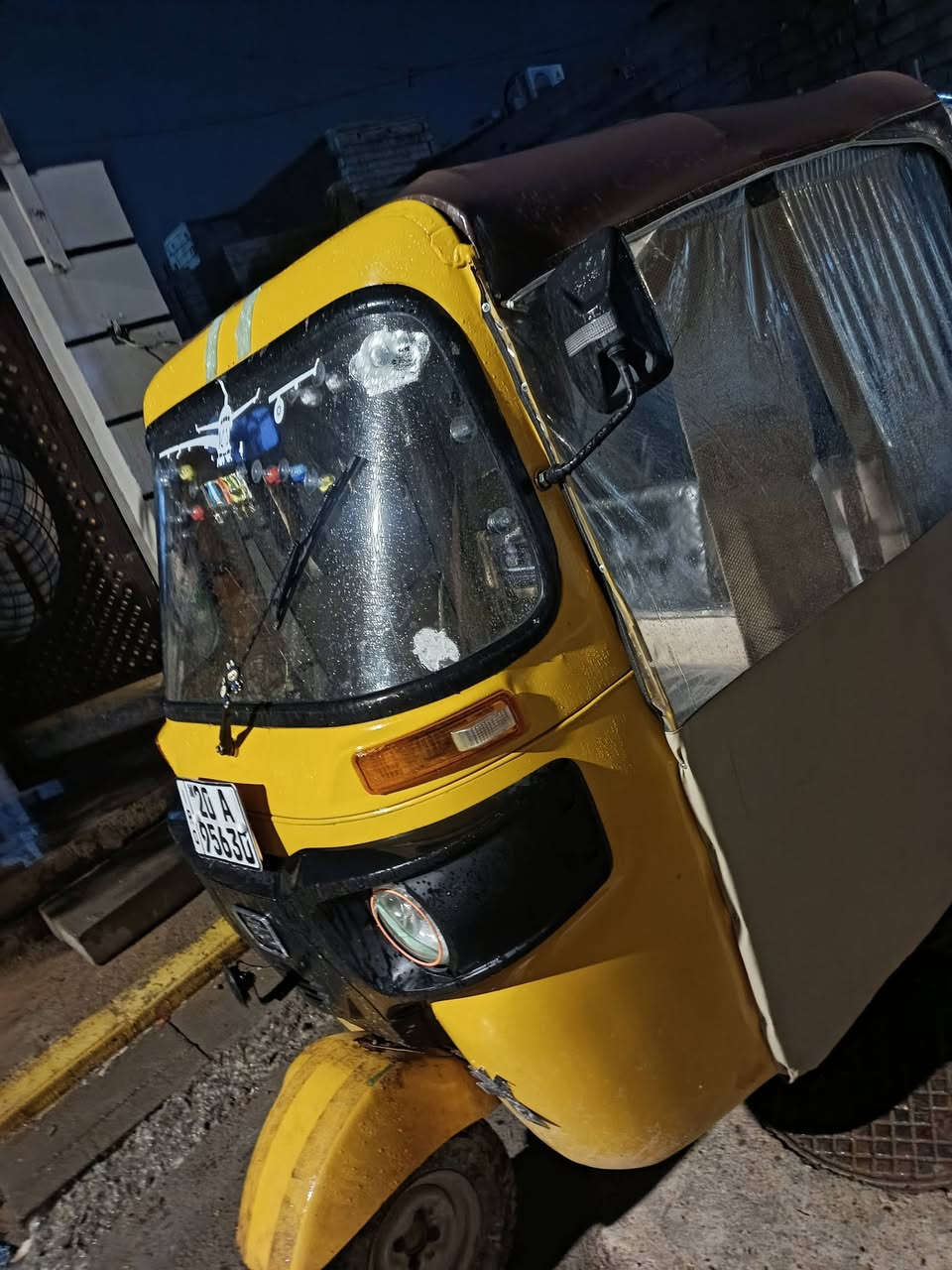 السلام عليكم تكتك للبيع موديل 2017 رقم وسنويه ديالى انكليزي  تعمير كاملل تكتك خير من الله موقع ديالى بهرز ‏‪***********‬‏
