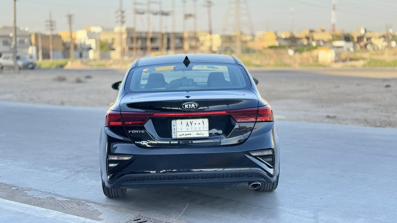 سلام عليكم .. مكلف بالنشر
كيا فورتي موديل 2019محرك2000 دوش ماشيه 61 ميل حادث جاملغ وبنيد 

رقم واسط بأسمي 

مواصفات. كروز سرعه مانع اصطدام  تحكم مقود جهتين سياره حلوه وجديده كلشي بيها ع البلاد السعر ١٢٠ وبيها مجال تجي تشوف بعينك وبيك خير وتدلل 

رقم الهاتف ***********
