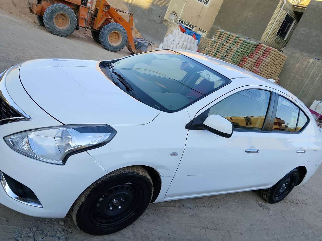 على بركه الله
للبيع صني 24 بغداد ماشيه 25 ألف مكفوله فقط خسفه في الصندوق وخطين في باب السياق البياع الشهداء 
126 وبيها مجال قليل


**إذا كنت صاحب هذا الإعلان وتريد حذفه لأي سبب، رجاءا أرسل رسالة إلى الدعم الفني**