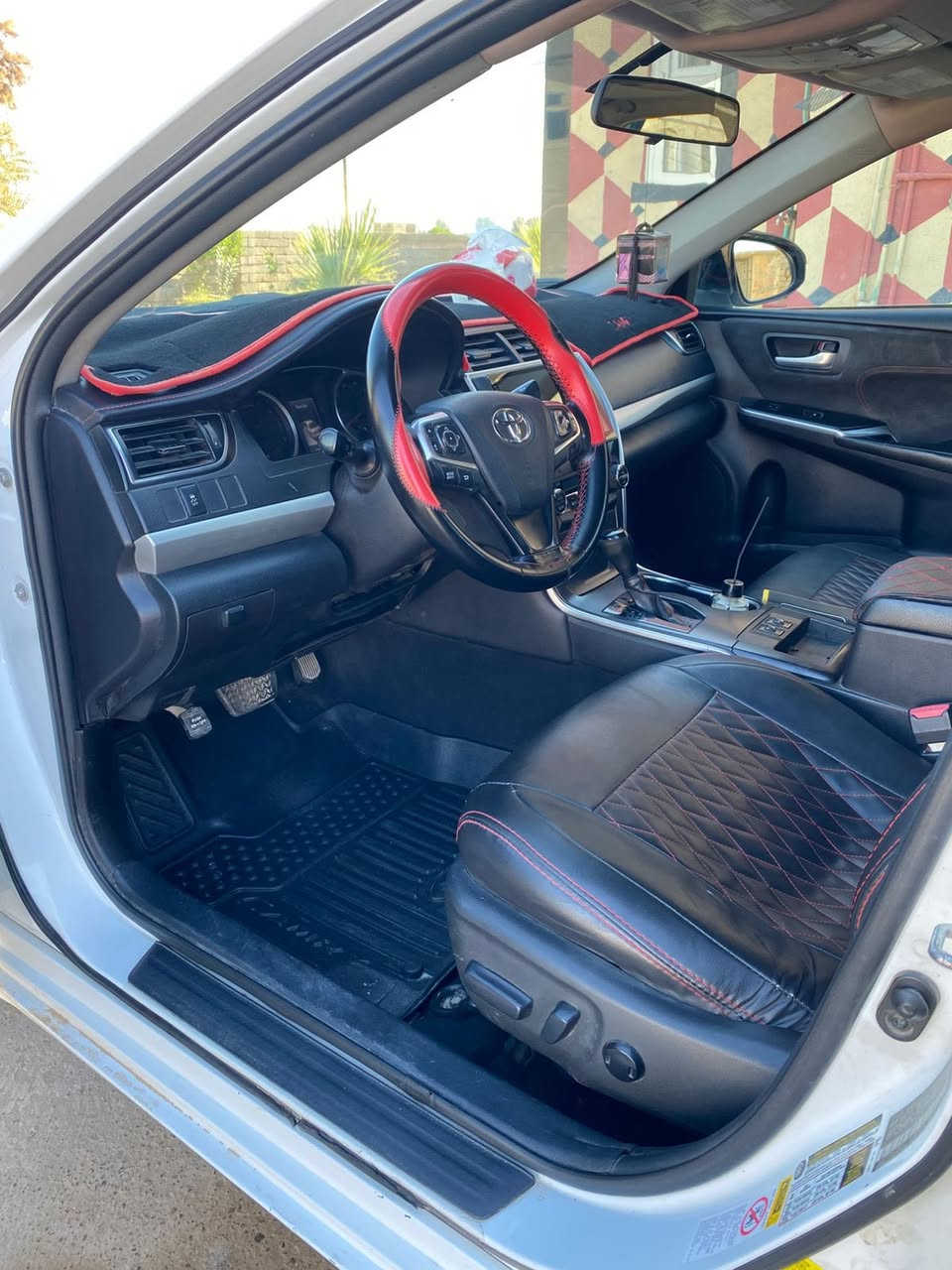 السلام عليكم
للبيع كامري امريكي 
XSE 2016
فول فول مواصفات عدا البصمه
رقم بغداد دولي
مشروع وطني
ضرر قطعتين بدون دواخل
سنويه مجدده ل29
شرط التحويل والغرامات
تبريد قطعتين
كشانه تدفئه تبريد
والسياره  مواصفاتها معروفه مايحتاج اذكرها 
وسعرها مناسب وجوا السوك 
160$ وبيها مجال 
ماتلگها بنظافتها بهيج سعر 
السياره مال بيت 
مكاني بيجي الحجاج 
هـ ***********
هـ ***********
