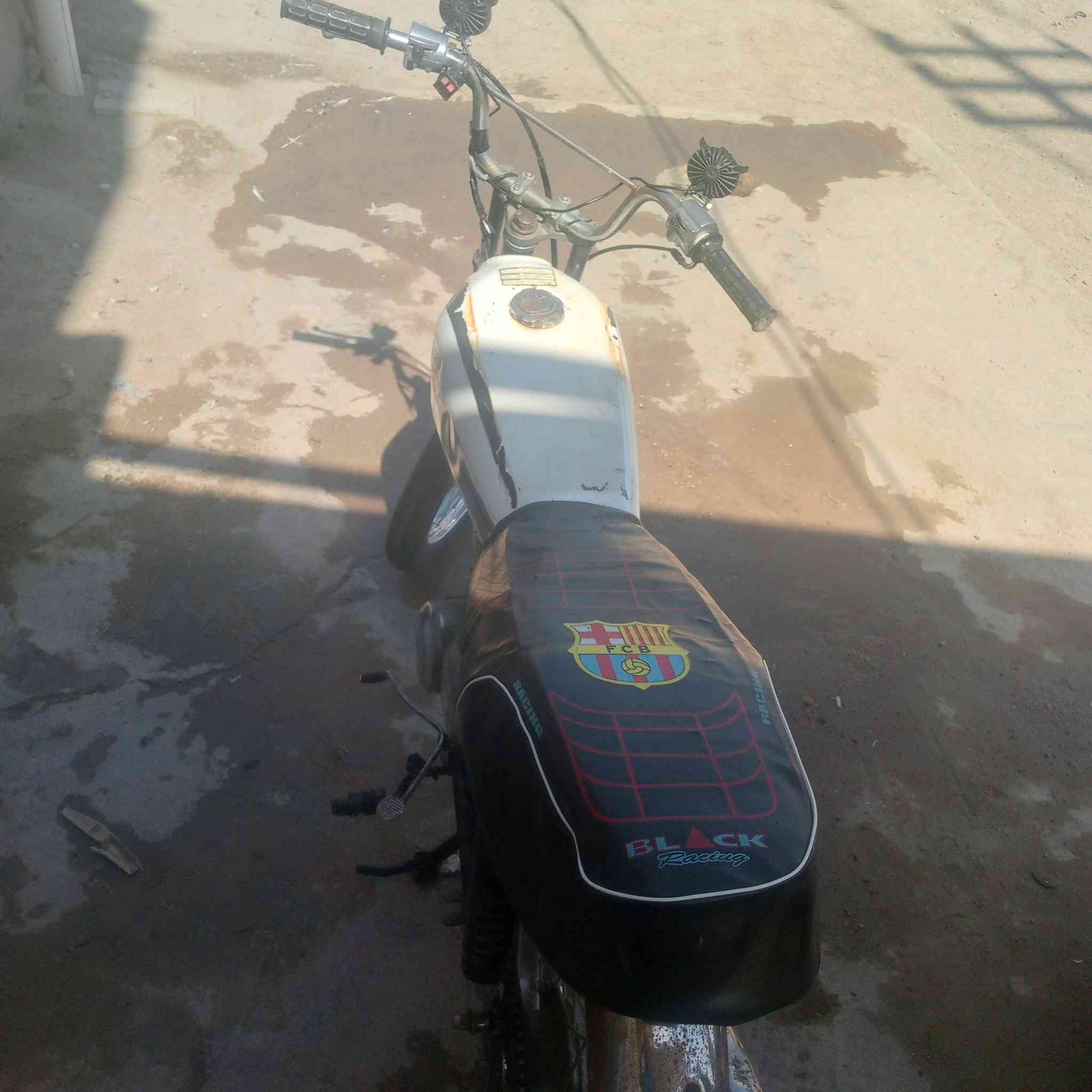 سلام عليكم دراجه للبيع مديل 14 معمره 20 اوراق دراجه خير من الله خاص ما اجاوب اتصل  ودلل اثير، ***********اسيا ***********
