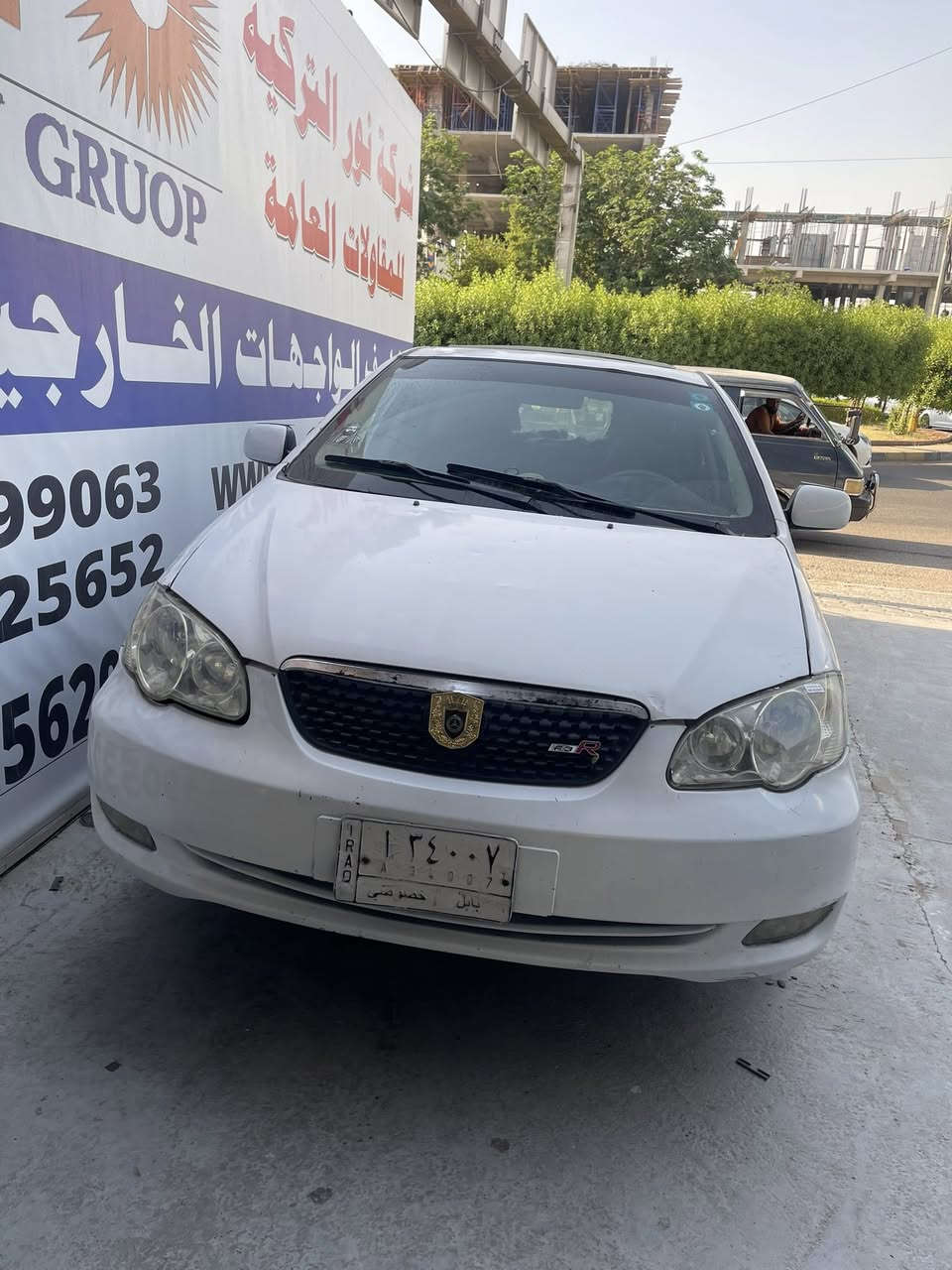 السلام عليكم
BYD موديل ٢٠١٣ 
واكعة عليها سقيفة من جهة اليسار 
كير ومحرك مكفول 
تبريد شغال 
محرك ١٨٠٠ ياباني ميتسوبيشي محور 
حدادية جاهزة 
السعر ٤١ وبي مجال 
التواصل حصرا على الرقم ***********
بدون امر اتصال حصرا و بيها مجال .
مكاني بغداد حي الجامعة
