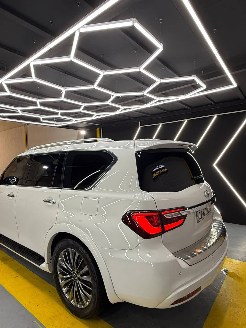 سعر مناسب 338 ورقة 💣💣🔥🔥
انفنتي 2019 خليجية وكالة اربيل كفالة عامه…. 

ماشية 48 الف حقيقي 

رقم و سنوي هزه فحص جديد بسمي 
محرك 8 سلندر ممفتوح برغي 

سيارة كتاب مضلل مرور وياها… ‼️

مواصفات vip 1/1 

فتحه. شغال. رادار. كشنات جلد و كهرباء و خزن و تدفئة و تبريد. ثلاجة. مرايه كهربائي. شاشات خلفية. صندوق شفط. 
5 كاميرات. ستيرن كهربائي. حساس… 

محرك كير مكفول 
سيارة على وضع شركة 🧿🧿

مكان سيارة سليمانيه// *********** واتس آب ☎️☎️
