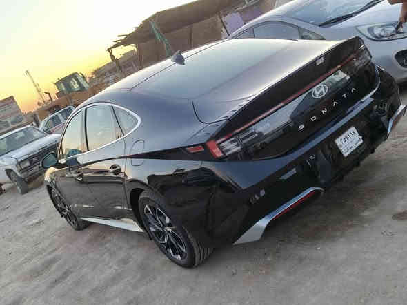 السلام عليكم سوناتا  أمريكي 2024 حره بدون رقم فول عدا البنوراما  حادثه البنيد فقط السعر 193 وبيه مجال ***********
