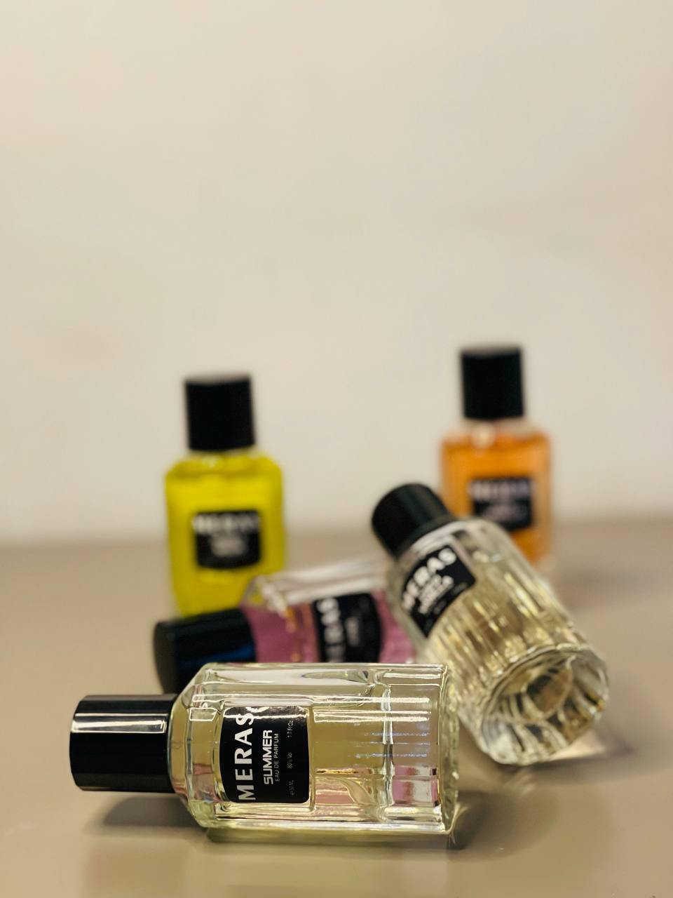 عطور ميراس ثباتيه وفوحان جداً راقي 
رجالي ونسائي


**إذا كنت صاحب هذا الإعلان وتريد حذفه لأي سبب، رجاءا أرسل رسالة إلى الدعم الفني**