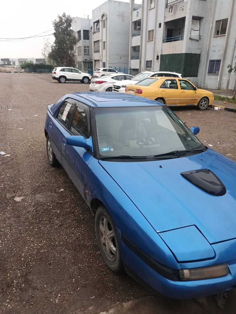مازدا 323
سيارة مصبوغه عام جمالية ماناقصها اي شي سنويه الى  2027 بسمي اني الشرعي تحويل ثاني يوم شرط التحويل فقط كابون بانزين  ماستر
السعر 40 وبيها مجال قليل 
***********

