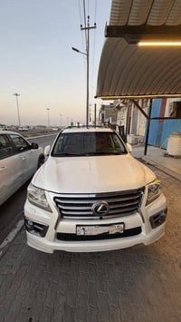لكزس LX 570 • V8 5700 • ٢٠٠٠٠٠ كم