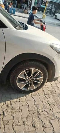 ورحمة وبركاته  توسان خليجي 2018 قمارة حديد مكفولة عدا رصعة اقل الاصبع ...