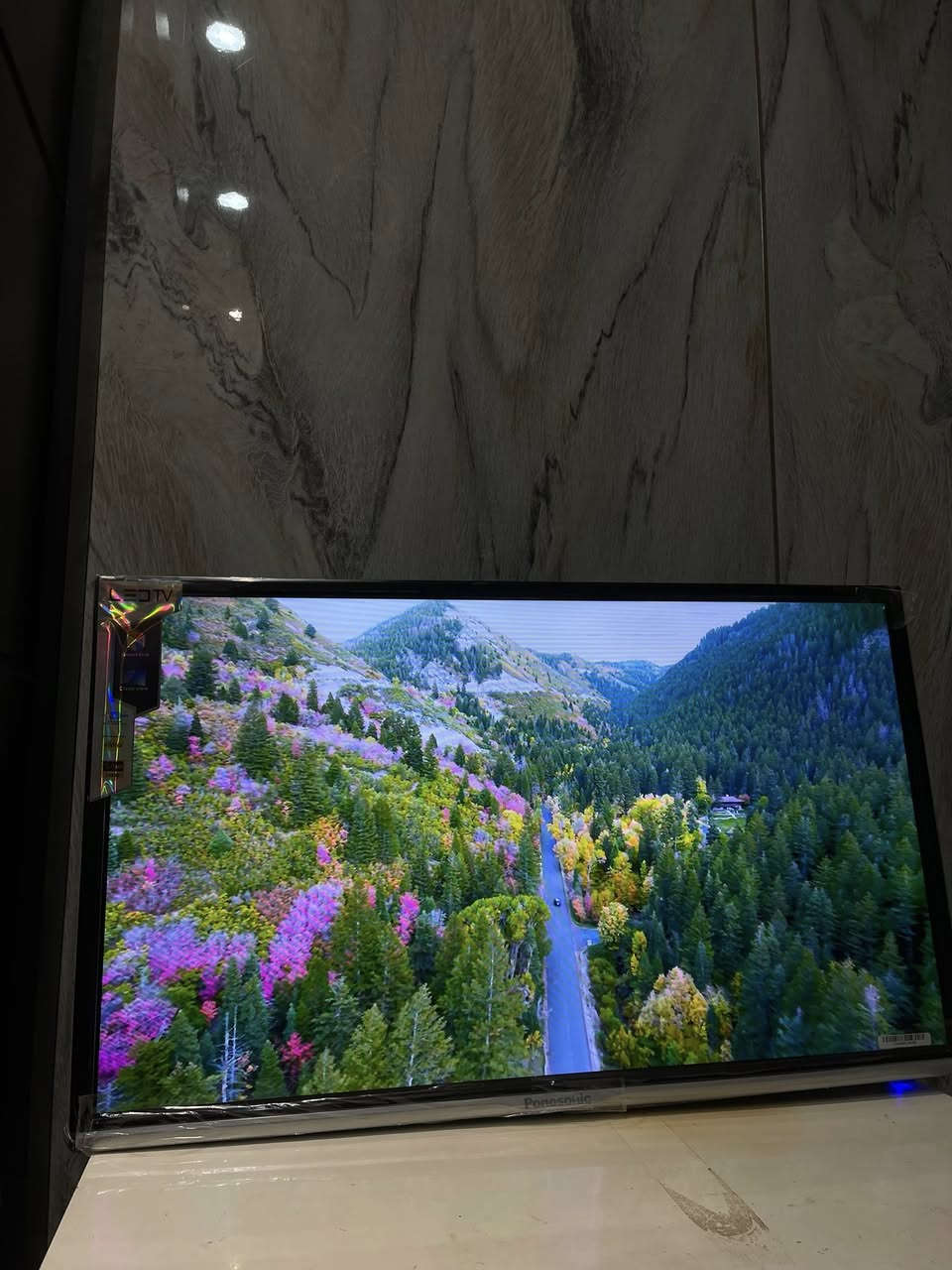 شاشة 32 إنچ سمارت جديدة بالكرتون
شاشة Ponosonic 32” Smart LED TV
جديدة كليًا،، بالكرتون الأصلي 👌
دقة Full HD 1080p
نظام سمارت VIERN
تشتغل واي فاي + يوتيوب + نتفلكس
📍العنوان : (البصرة الزبير )
تواصل خاص


**إذا كنت صاحب هذا الإعلان وتريد حذفه لأي سبب، رجاءا أرسل رسالة إلى الدعم الفني**