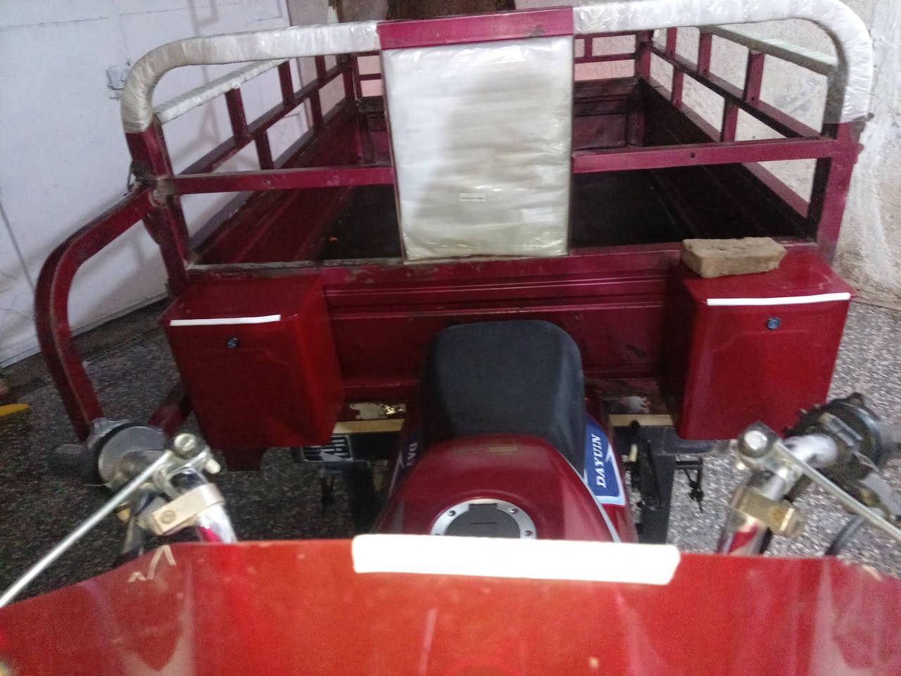 السلام عليكم من رخصه الأدمن ستوته ديوان موديل ٢٠١٩ أوراق كامله كهربائيات شغاله سلف هندر السعر مليون وميتين وخمسين ستوته نضيفه متحمل اي خياس شواصي نظيفه مكاني بغداد مقابل حسينيه المعامل ***********
