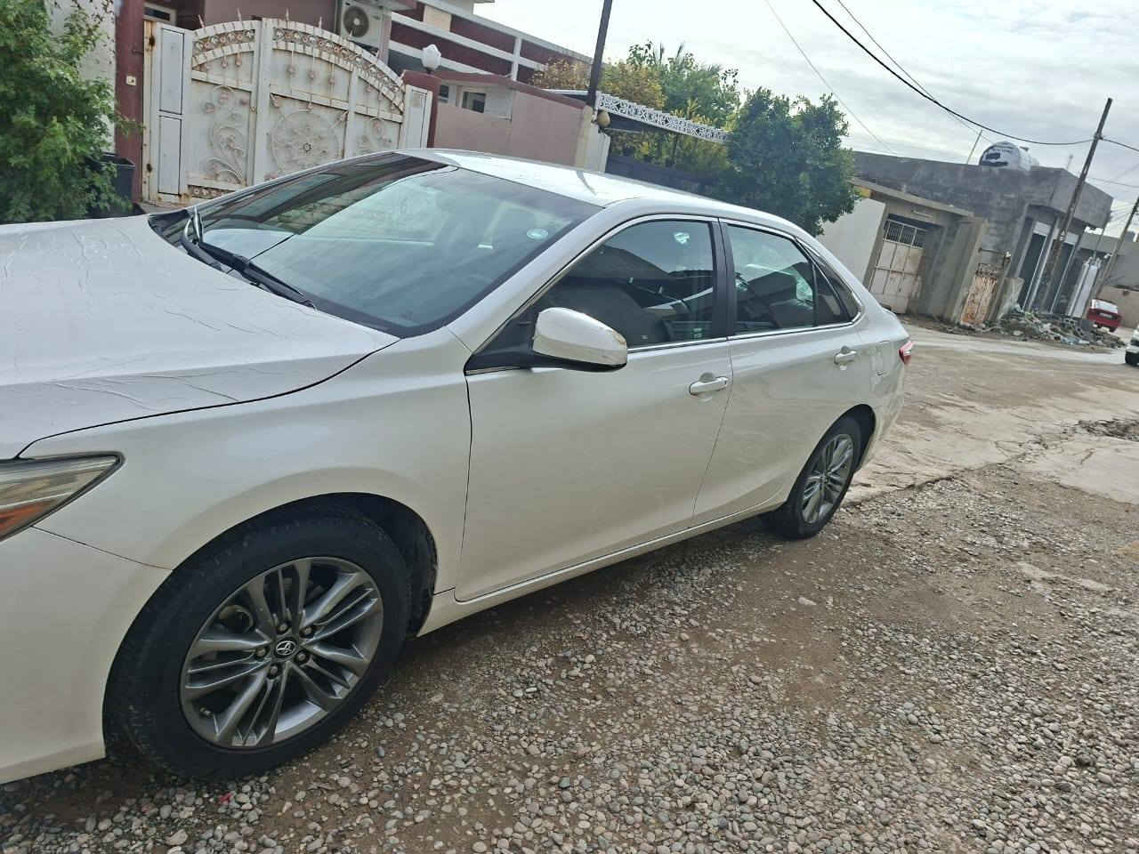 کامری مودیل 2016se لون صده في لاسه رف لا بوخار  كير مكينه بشرط ره قم سنوی جدید سونر موجود سعر 160 معامل ***********
