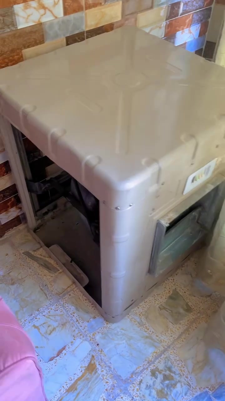 مبردة حجم واحد ونص ماطور كبير جاهزة واتربم وحلفات
مكاني شعلة


**إذا كنت صاحب هذا الإعلان وتريد حذفه لأي سبب، رجاءا أرسل رسالة إلى الدعم الفني**