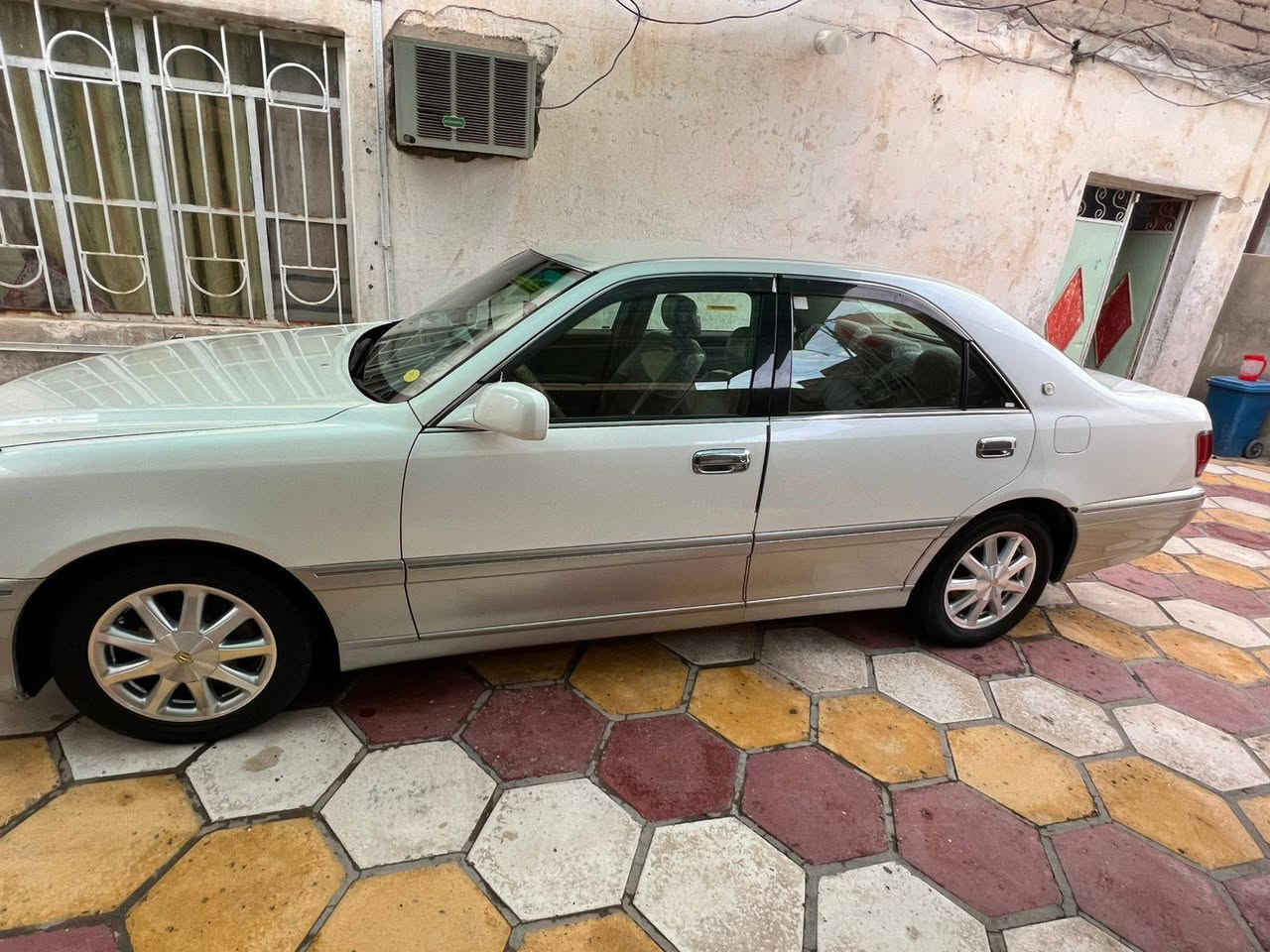 السلام عليكم جنون (ملكة) للبيع فقط
سياره رقم بصرة مشروع وطني بأسمي مكينة ديفور كبير مكفوله كفاله عامه (فقط بنيد مبدل بليابان) باقي كله كفاله تخم تاير جديد حداده ١٠٠%١٠٠ سياره مال بيت جديده نعم من لله للاستفسار اكثر الاتصال برقم...مكاني البصرة قضاء عز الدين سليم..مكلف بنشر.. مكلف بنشر 
***********
