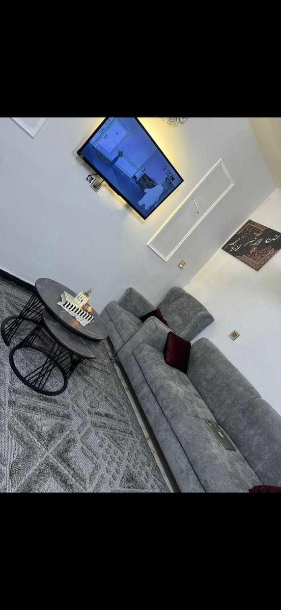 ☑️مساحه 30 متر
🏠 مشتمل صغير
☑️☑️الدوره شارع 60
☑️خلف ماركت مريم الشارع العريض
يحتوي على صاله ومطبخ مشترك
وخدمات
وغرفه نوم وبيتونه وصطح
طابو صرف 
💰 السعر 65 بي مجال
للاستفسار ☎️ ***********
