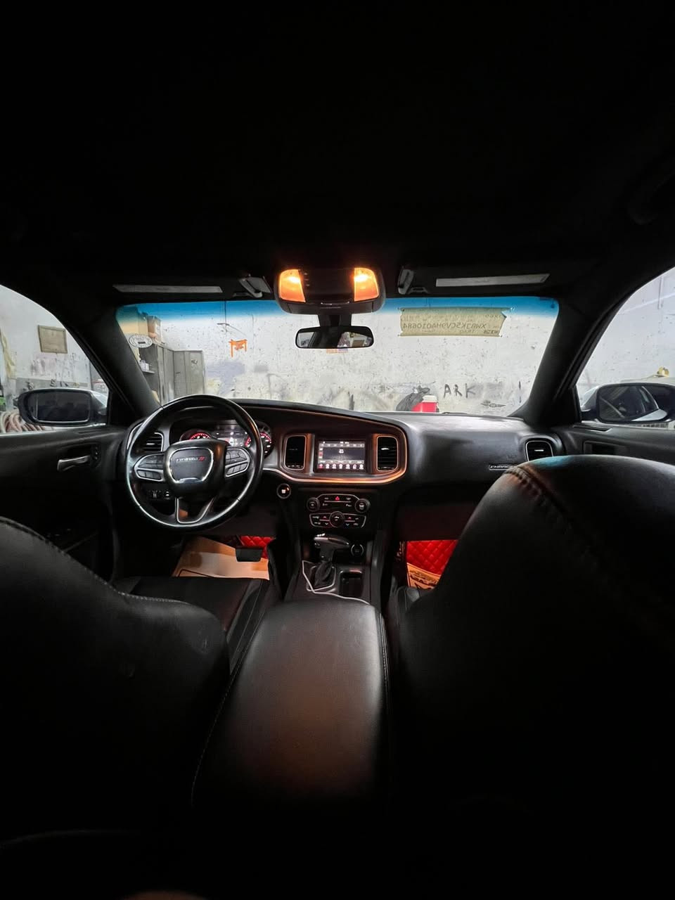 السلام عليكم جارجر موديل ٢٠٢٢ حادث بس بنيد والباقي كفاله ماشيه ٥٨  محدثه بنيد ودعاميات جيتي رقم أربيل السياره احله من الصور مكاني بابل *********** سياره جاهزه ما بيه اي نقص
