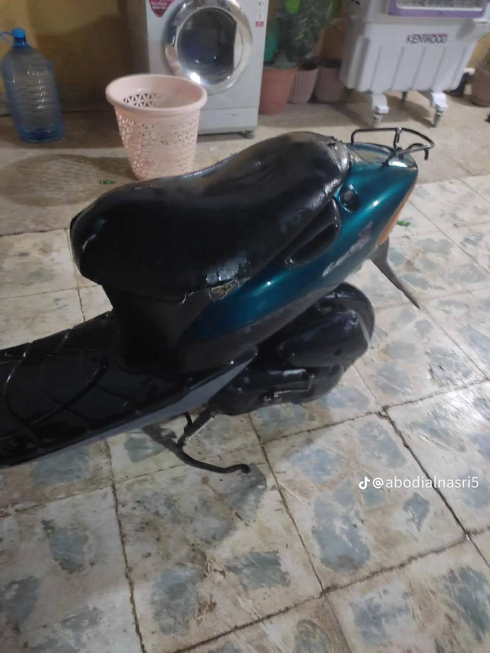 السلام عليكم هذا ماطور ساسوكي للبيع السعر المطلوب 275 ابي مجال رقم الهاتف ***********
