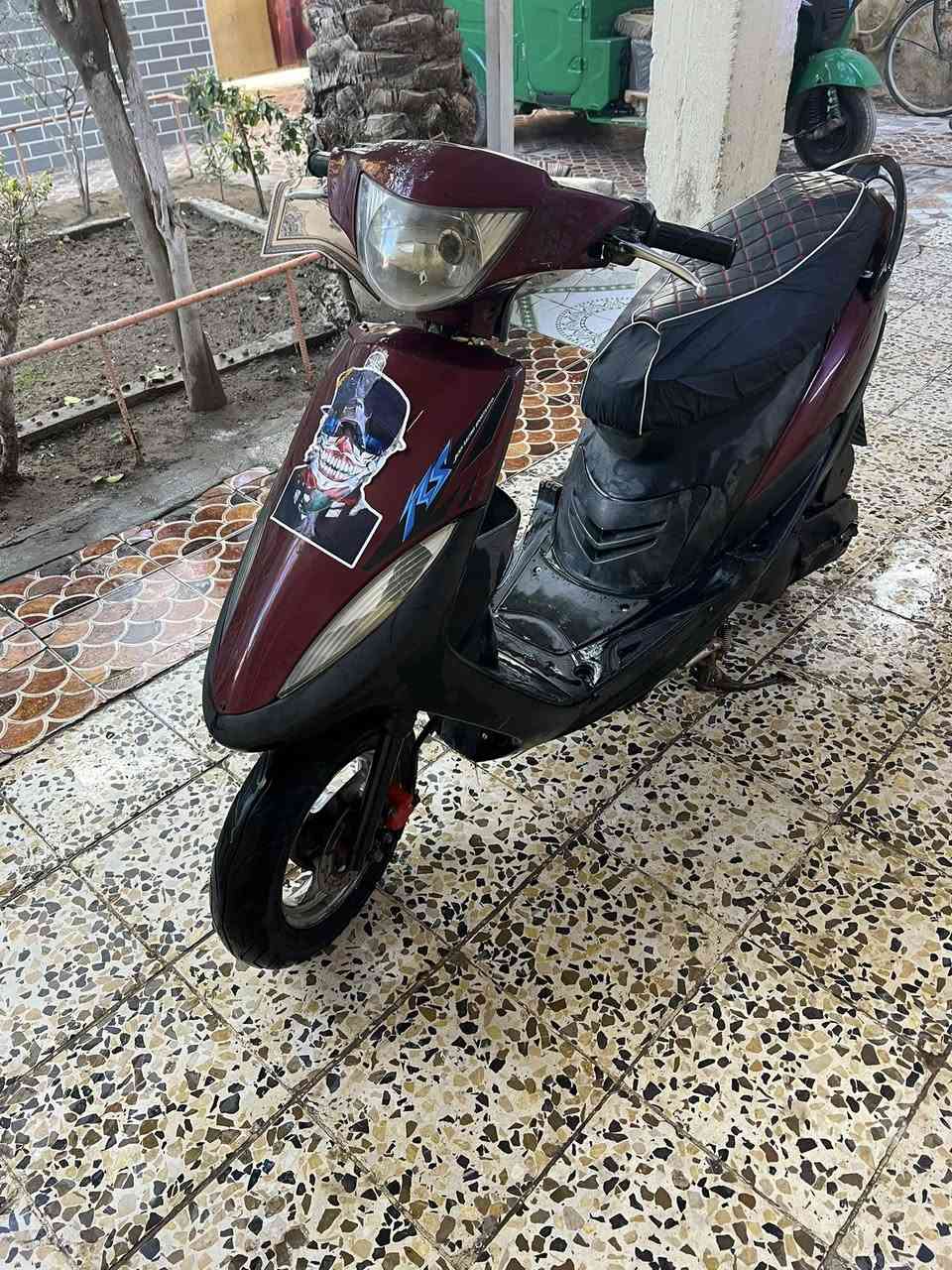 السلام عليكم ماكس عدله البيع مكينه نضيفه لادخان ولاتنقص شلعه مكان بابل الحمزه الغربي سعر 300وبيه مجال شي بصيط ***********
