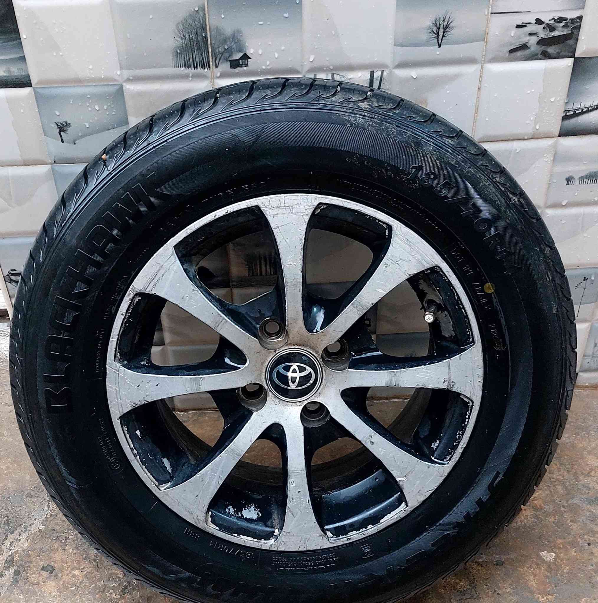 سلام عليكم غراض بروتون للبيع
رنكات استندر 55 الف
يطقات استندر 45 الف 
كازكيت 15 الف
واشر دكشن بارد 5 الف 
واشر قبق ولفات 10 الف
تدفئة 100 الف 
تايرات مع ويل كب استخدام شهر 300  الف
كير عادي225 الف 
كيلون باب عدد 2 باب السايق والباب الخلفي الجهة اليمنى السعر الواحد 15 الف 
لاستيك جام باب السايق  25 الف 
فلتر شوته 5 الف 
             جميع الغراض بيهن مجال بسيط 

         الشراي يتصل على هذا الرقم***********
