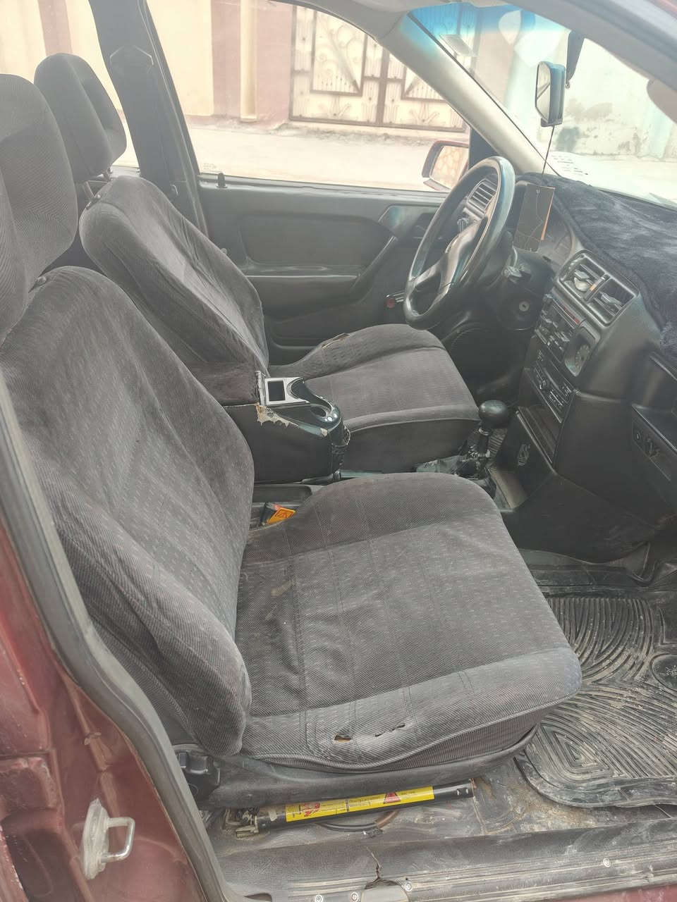 ابل فكتره حجم 18 مديل 93 السياره بسمي شرط الوكاله والتحويل السعر 40 وبيها مجال متواجد عل رقم الرقم ***********
