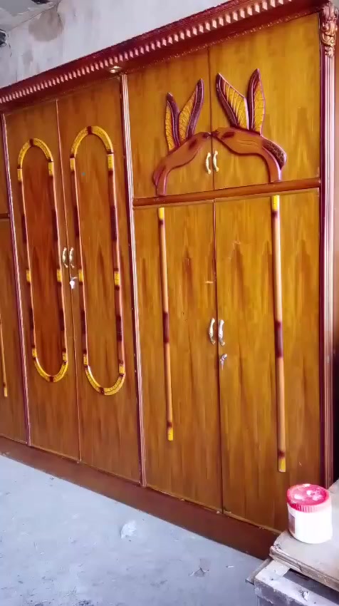 سلام عليكم كنتور أبو سته مالحق  صاج عراقي قياس عرض تلاثه متر و٢٠سم ارتفاع مترتين ونص سعر ٢٧٥ للحجز خاص أو تصال ***********
