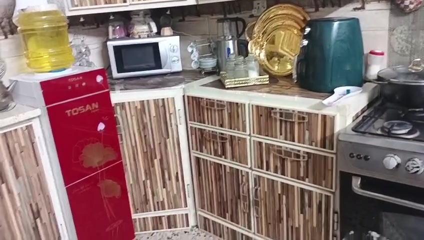 كاونتر ب300 وميز بلازمه50 وبيها مجال


**إذا كنت صاحب هذا الإعلان وتريد حذفه لأي سبب، رجاءا أرسل رسالة إلى الدعم الفني**