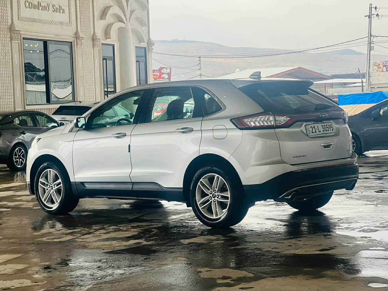 فۆرد ئیدج
مۆدێل ٢٠١٧
مواسەفات SEL فول تەنها پانۆراما نیە
کوشن جلد کوشن کارەبا + هیتەر ٣ شاشە شاشە لەمس بەسمە شەخال کۆدی دەرگا دەرگا بەسمە سنوق جەگ تەبرید مەرکەزی گێڕی سکان تەحدی سورعە سوکان هیتەر 

گێڕ و مەکینە بەشەرت نەکراوە
کارە بای بەشەرت
سەنەوی ڕەقەم تازە 
یەک دینار مەارەفی نیە
یەک چەمەلەقی دواوەی بۆیاخە بێ ناو بێ دەعم پێشوو دوای کەپسە ئێرباگ بە شەرت
یەک پەڵە کارتی هەیە
ناونیشان سلێمانی
رەقەم ***********
نرخی خوار بازاڕ ١٣٤$ مجال Singapore
