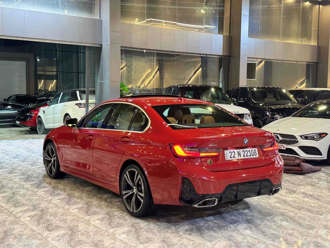 بي ام دبليو 330i (M Kit) للبيع

الموديل:- 2024

العداد:- ١٨ مايل ( دخول جديد )

المواصفات الأعتيادية:-

فتحة سقف

بصمة تشغيل + بصمات دخول

المقاعد الأمامية ( كهربائية + تدفئة )

حساسات + رادرات 360

شاحن وايرلس

الحادث:- بسيط جداً

١- صبغ ربع البنيد فقط بدون فتح او تبديل،

٢- ايرباك سوكان  برده راجع سستم (بدون مقاومات)

شرط راديترات + غاز تبريد بلادي

تصليح درجة أولى

" بيها باج تضليل رسمي من مرور أربيل باقي بي مدة سنة "،

للأستفسار *********** أربيل, العراق
