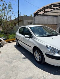 بيجو • سيارة بيجو 2005 • بيجو 1800 • بيجو رقم قادسية • بيجو 405 • بيجو...