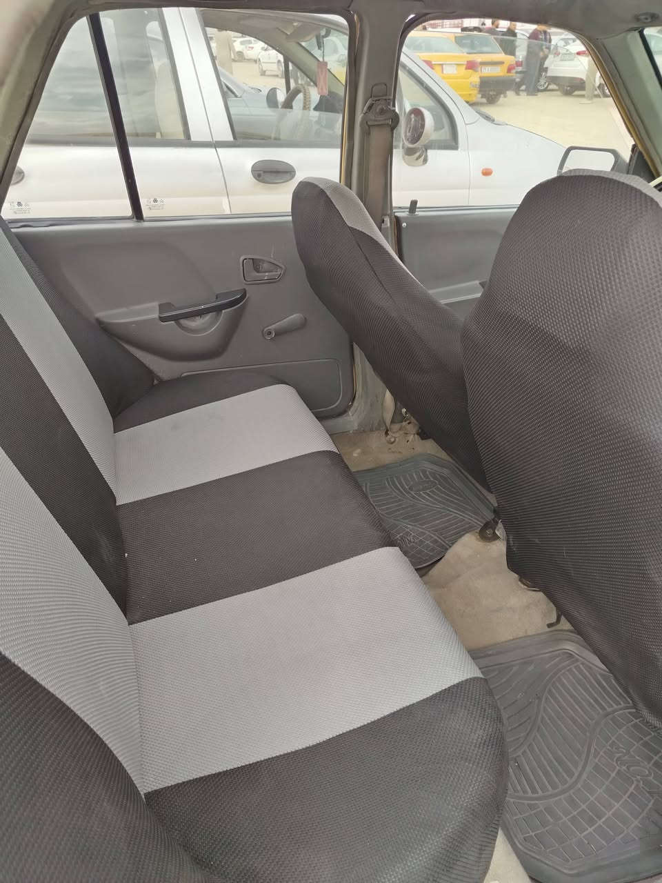 السلام عليكم سايبه مديل 2013 سياره مصفره هيئه وغرامات وهزه جديده ورقم بغداد انكليزي مكاني الكوت مركز مدينه دوس معمره وهلالات ورشات صبغ فقط مكينه وكير بل جيس تخم تايرات نضاف شواصي نضفات كهربايات شغاله الشراي يتصل عل رقم وبل خدمه ***********
