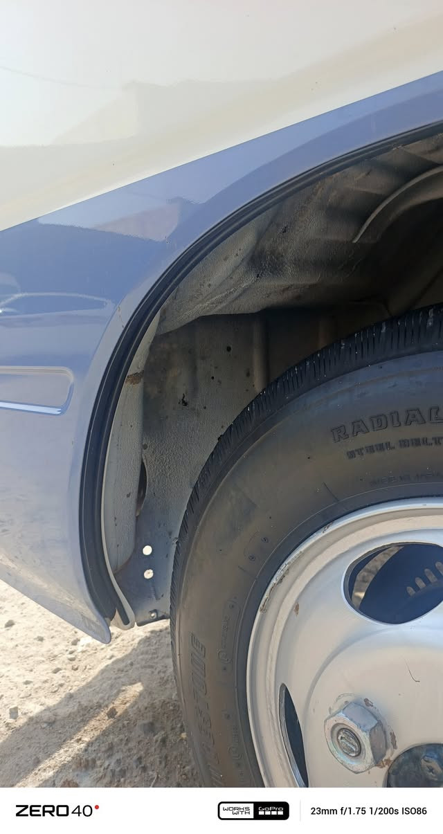 سلام عليكم كوستر مديل ٢٠١٦ مكفوله من لكص ولتبديل ولظربه بيها صبغ مال كويت فقط سياره جديده كلش مكينه كير لعنوان بصره سعر ٣٤٥ وبيها مجال بصيط للستفسار ***********
