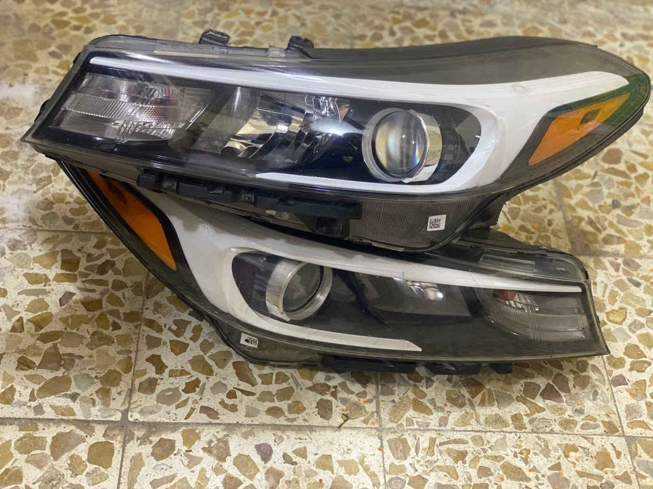 لايتات فورتي ٢٠١٧/٢٠١٨ تفصيخ نظافة ١٠٠٪ للتواصل الاتصال علئ الرقم التالي
***********
