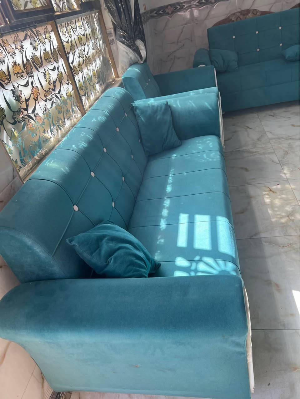 تخم كنبات 10 نفرات تركي مديله حديث ويا كوشات مابي ضرر وكاونتر ابو سنك متر و60 تسكام شراي يتفضل خاص او اتصال 📞 *********** وات ساب النجف, العراق
