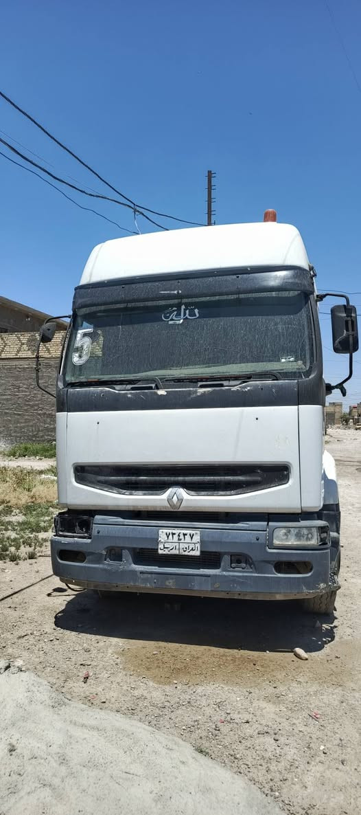 للبيع موديل 2005 مسجل افلات سنويه ساقطه يبيع واقع حال كير جديد ماكينه كائمه فار يطق سعرها 40 وبيها مجال مكاني بغداد سبع البور ***********/***********
