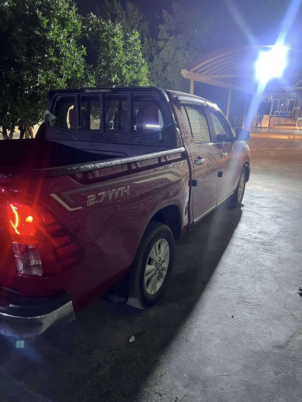 سلام عليكم للبيع بيكم هايلوكس موديل 2019
رقم واسط إنكليزي سياره كويتي كامل مواصفات 

السعر 245 وبيها مجال حك الجيه مستعجل عل بيع 

لاستفسار اتصال ***********
