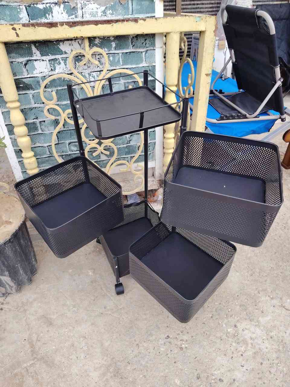 سله حديد متعددة الطوابق بهل نظام هذا السعر ٢٠ ألف ألمهتم حجز واتساب ***********
