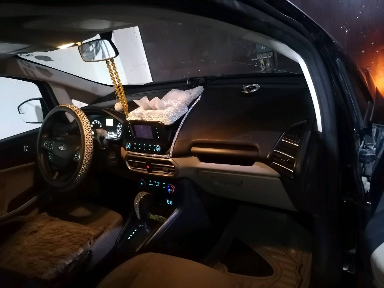 سياره فورد ايكو سبورت حادثها خلفي وارد أمريكي وكاله باسمي ماشيه 95 مكانها دورة رقم دهوك لونها اسود للاستفسار ع رقم متواجده ع واتساب 