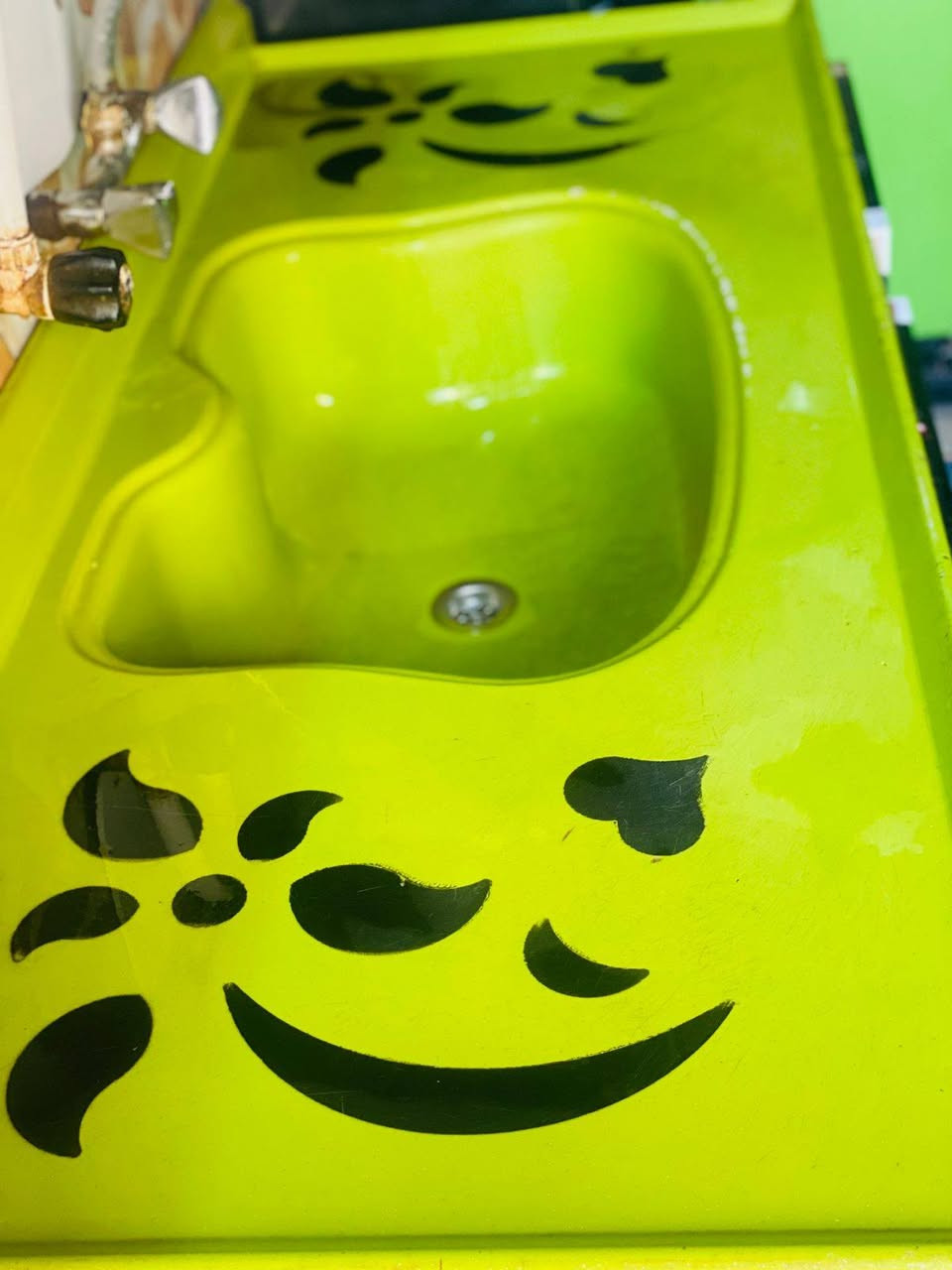 كاونتر نضيف للبيع
***********
