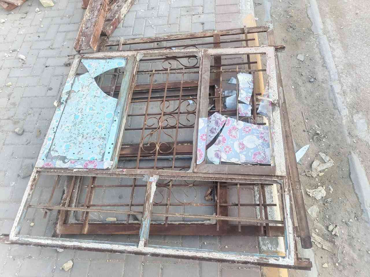 السلام عليكم
شبابيك وبيبان حديد للبيع
تواصل خاص


**إذا كنت صاحب هذا الإعلان وتريد حذفه لأي سبب، رجاءا أرسل رسالة إلى الدعم الفني**