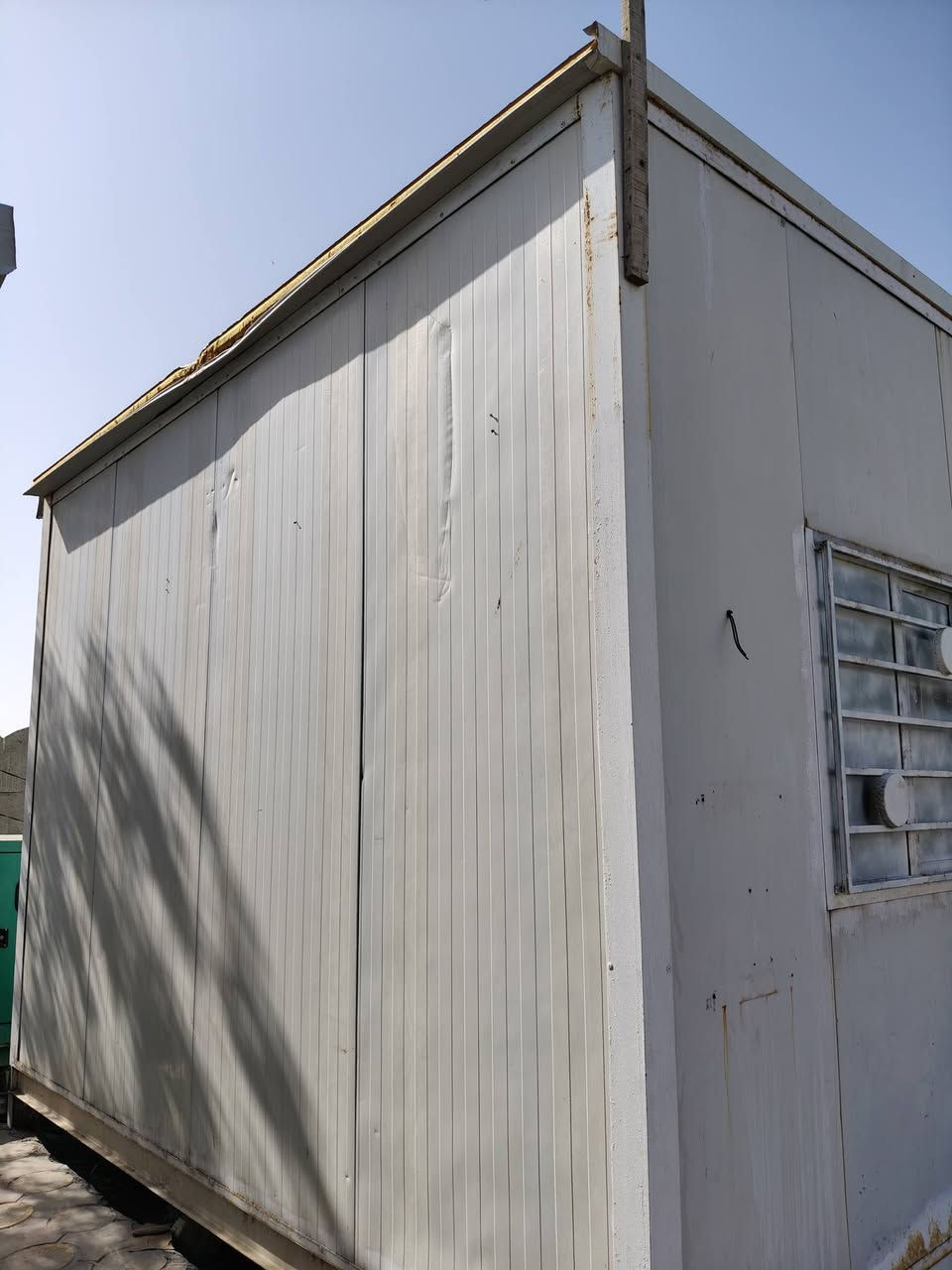 يا الله عمي سلام عليكم مرخصه مدير الكروب المحترم متاح كرفان قياس 4x7العنوان بابل قرب العلويه شريفه الاستفسار على الرقم***********/***********
