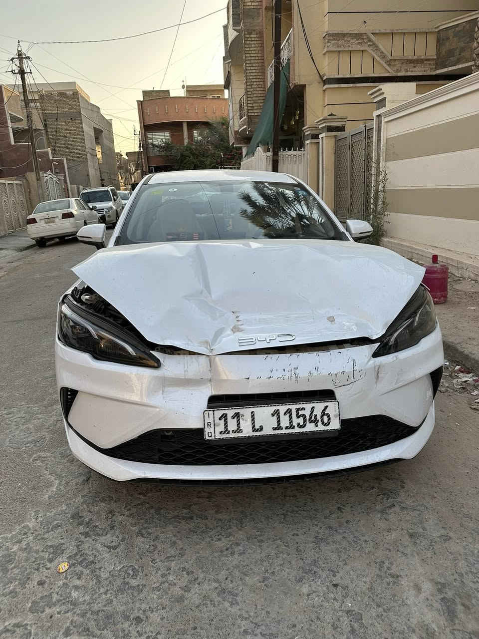 سلام عليكم للبيع بي واي دي موديل 2025 ماشية 15000 بغداد بسمي فقط بنيد وجاملغ شوية يرادله بارد ماسدات مابيهن شي بغداد بسمي السعر 16500 وبيه مجال 
الاستفسار رقم ***********
