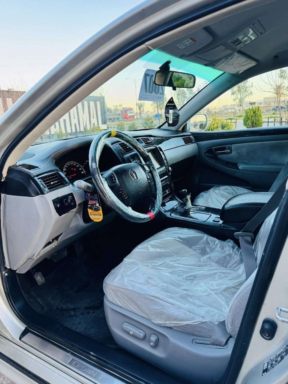 بەناوی خوای گەورە  
شاینە بڕاوە بۆفرۆشتن  مۆدیل ../2005 مەکینە ../182
سەیارەکە ماڵی دۆشتە بێ تەقەو ڕەقەیە شتی زۆر جوانە ماڵی دۆستە 
کامل مەسرەف  تەبریت ساردووگەرم ئیشەکات 
جام دوواو پیش هەڵگیراوە 
 شوین../چەمچەماڵ 
سعری./44گڵا مەجال
ژ.م../***********
