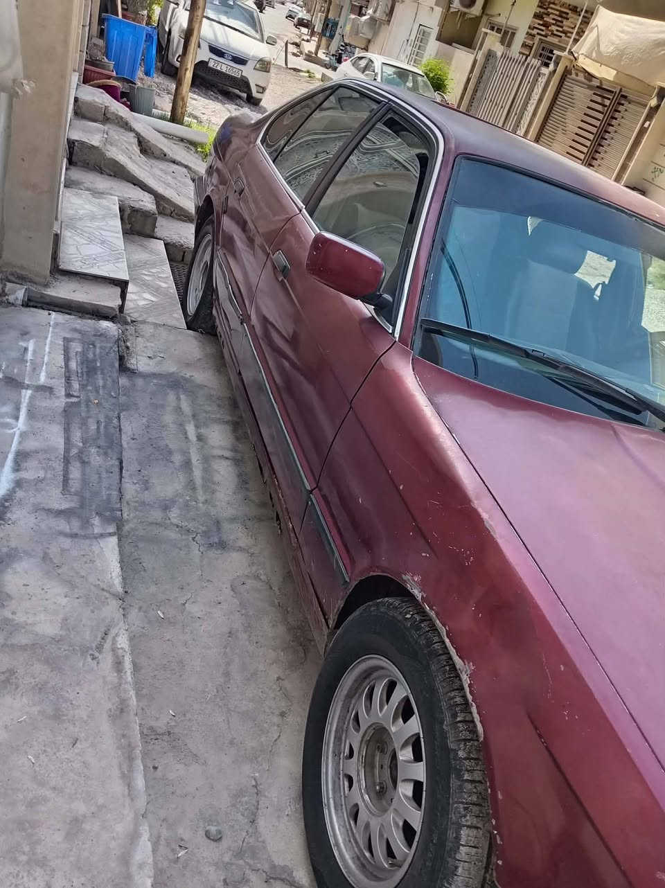 بي ام  520 اصل وفصل فول فول
موديل 1991 
كير عادي ،
جام اربع كهرب 
محرك شرط 
كير شرط 
تبريد  قطعتين شرط 
تدفئه شرط 
سلايت طكتين 
طخم امامي +خلفي جديد 
صبغ حزام جماليه فقط 
  رقم انكليزي نينوى 
سنويه لى 2030
شرط الوكلا والتحويل 
كوبون بانزين موجود 
السعر ٤٥ وبي مجال للطيبين 
تفاصيل اكثر عل رقم 
***********
او عل خاص مفتوح
