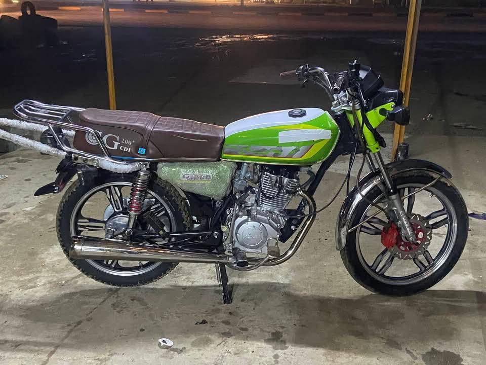 السلام عليكم
دراجة سيفان 2024 اي نقص مابيهه محرك 200 فقط دشبول مبدل دراجه تخبل كفاله السعر 675 الف  وبيهه مجال   كلهه شغاله ومكاني ديالى بعقوبه تقاطع الساده  رقمي ***********
